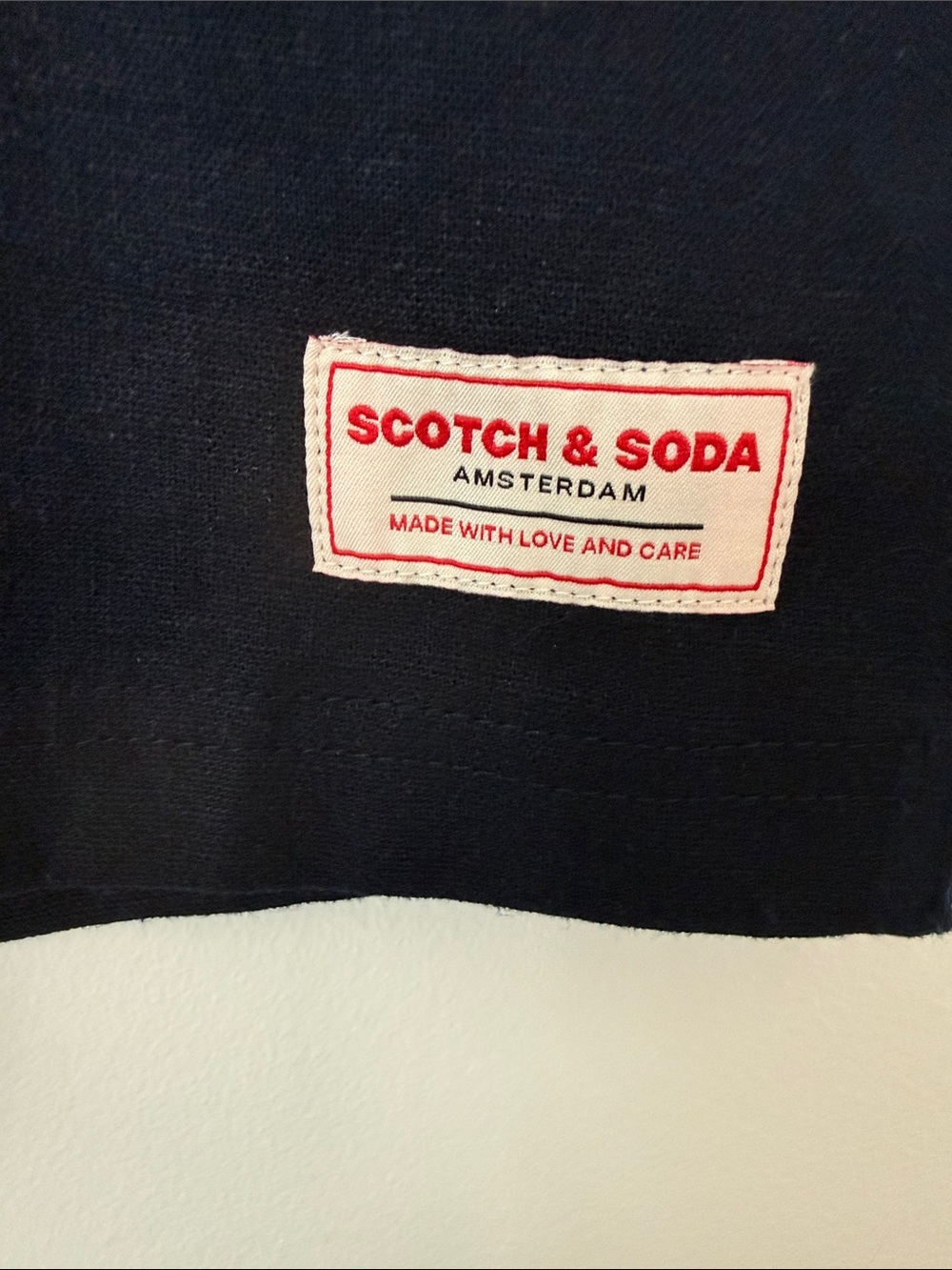 Scotch & Soda Men’s Structured Stripe Short Sleeve Shirt. Navy Blue. Size Small. - Picture 6 of 13